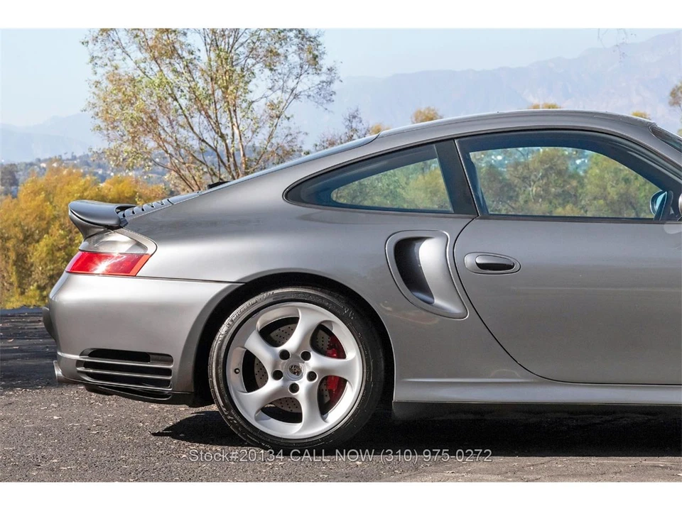 2001 Porsche 996 Carrera - Image 14 of 31