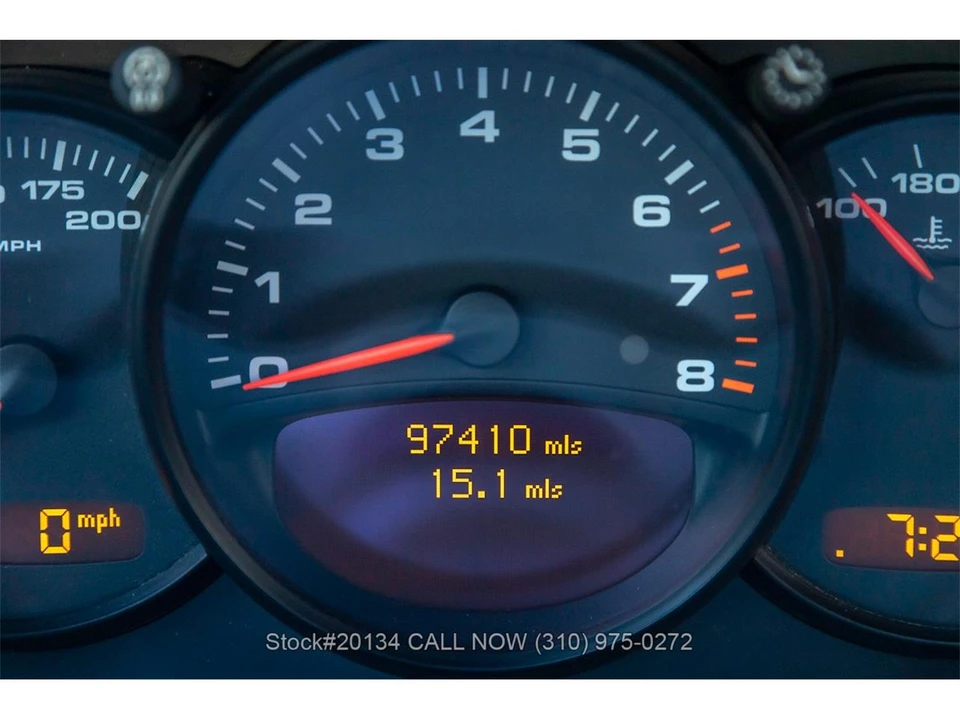 2001 Porsche 996 Carrera - Image 30 of 31