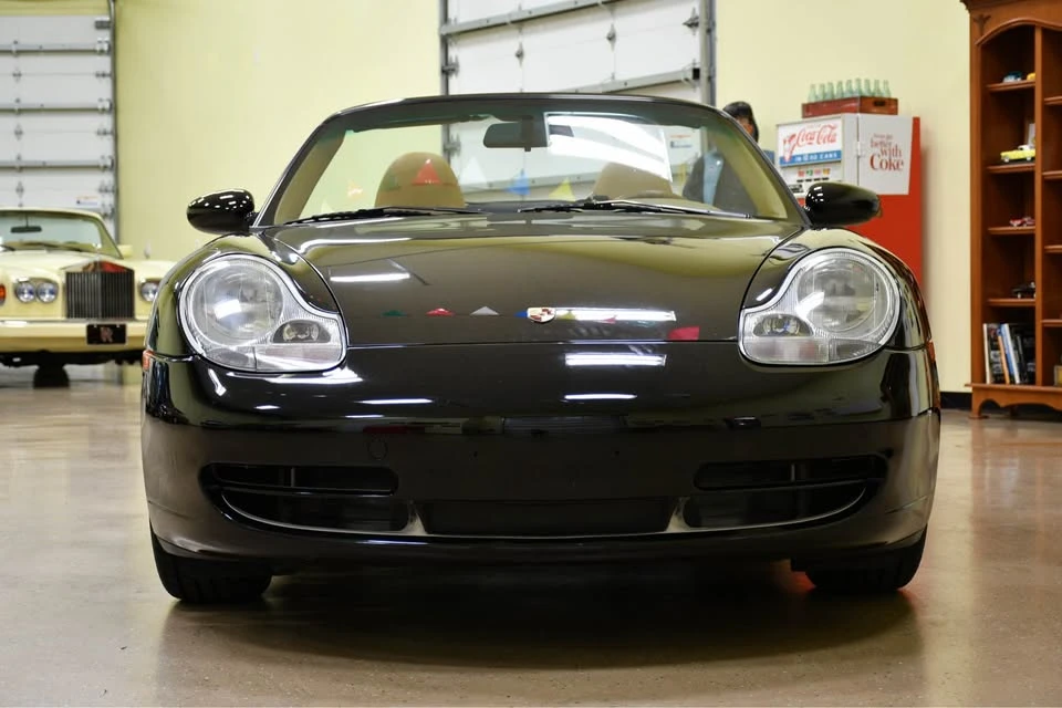 2001 Porsche 996 Carrera - Image 2 of 10