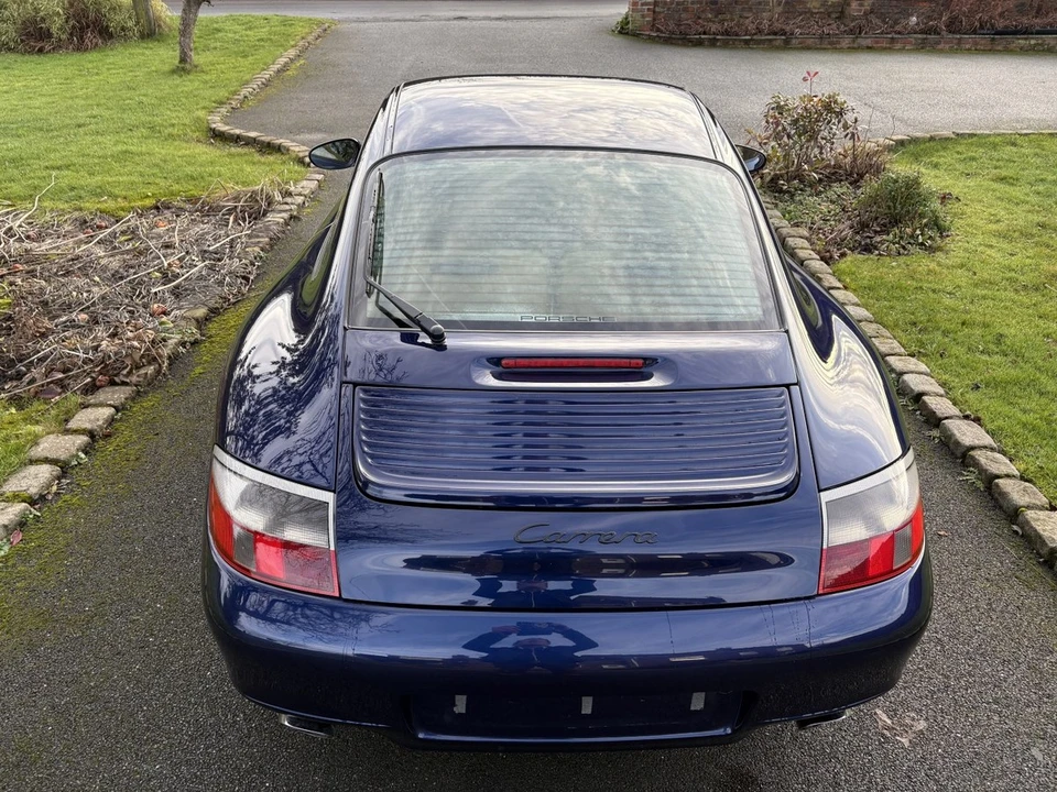 2001 Porsche 996 Carrera - Image 25 of 30