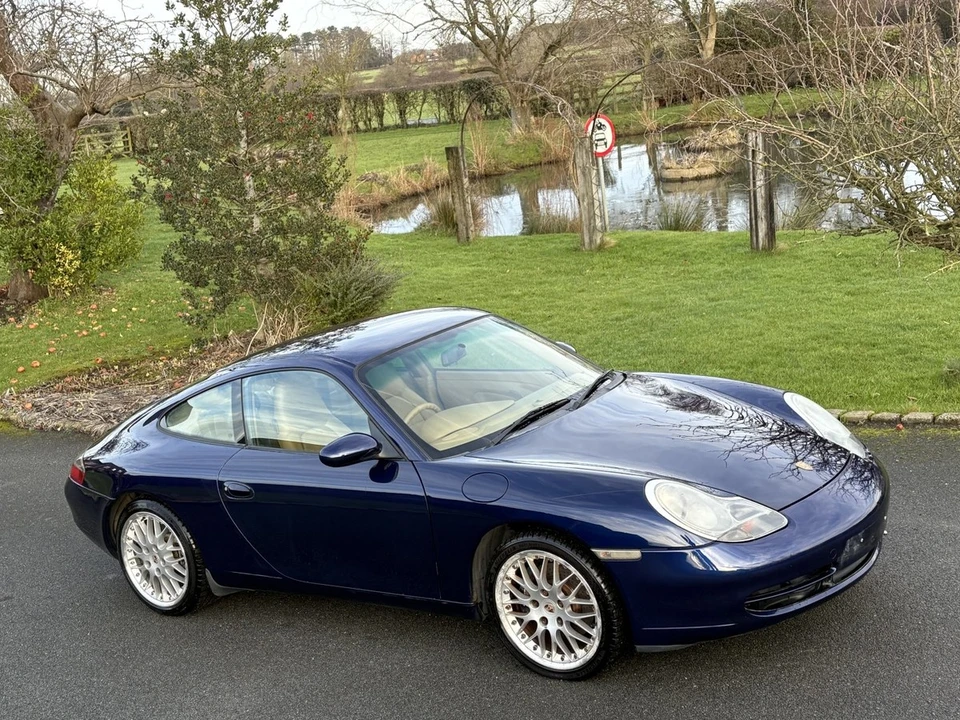 2001 Porsche 996 Carrera - Image 15 of 30