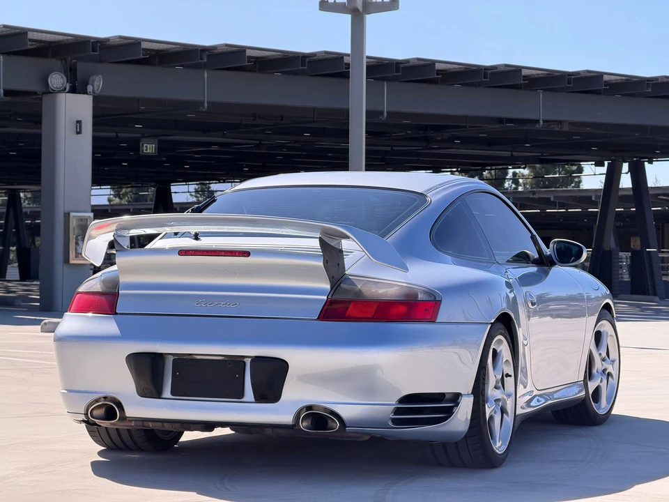 2001 Porsche 996 Turbo - Image 7 of 20