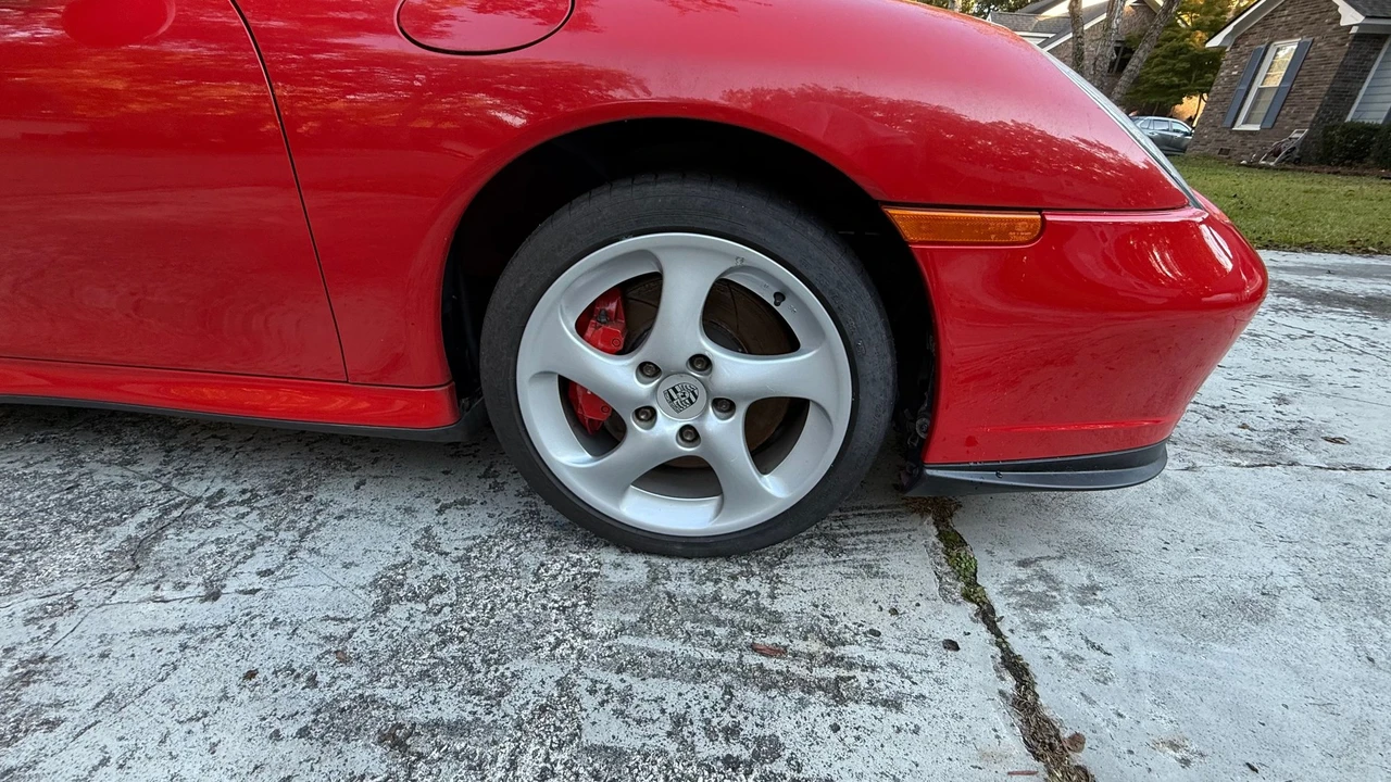 Porsche 996 Turbo - Image 16 of 31