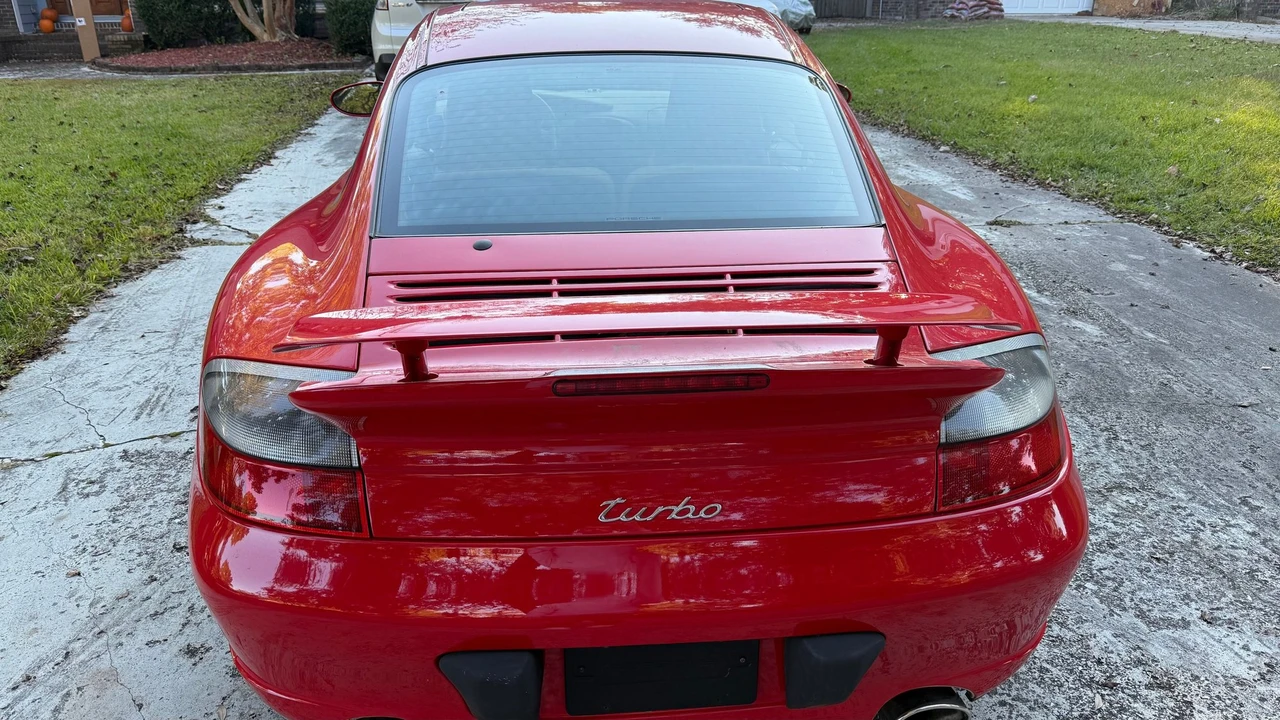 Porsche 996 Turbo - Image 24 of 31