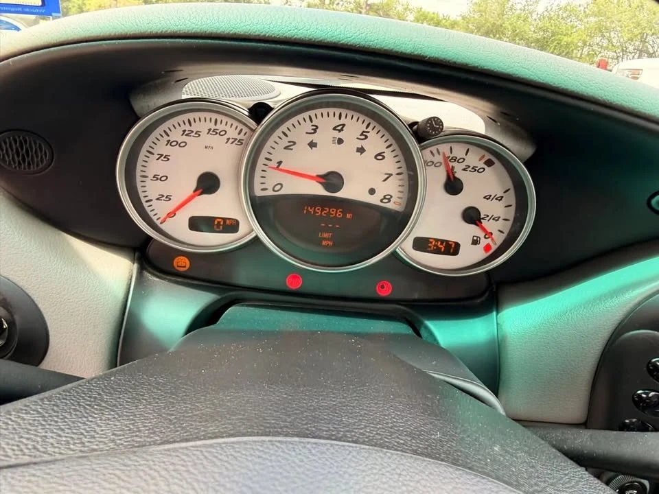 2001 Porsche 986 Boxster - Image 9 of 10