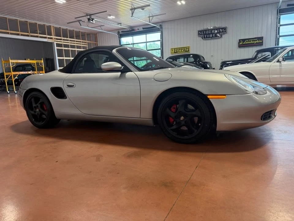 2001 Porsche 986 Boxster - Image 10 of 20