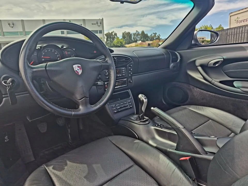 2001 Porsche 986 Boxster - Image 13 of 20