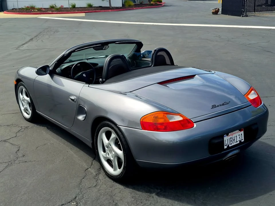 2001 Porsche 986 Boxster - Image 18 of 20