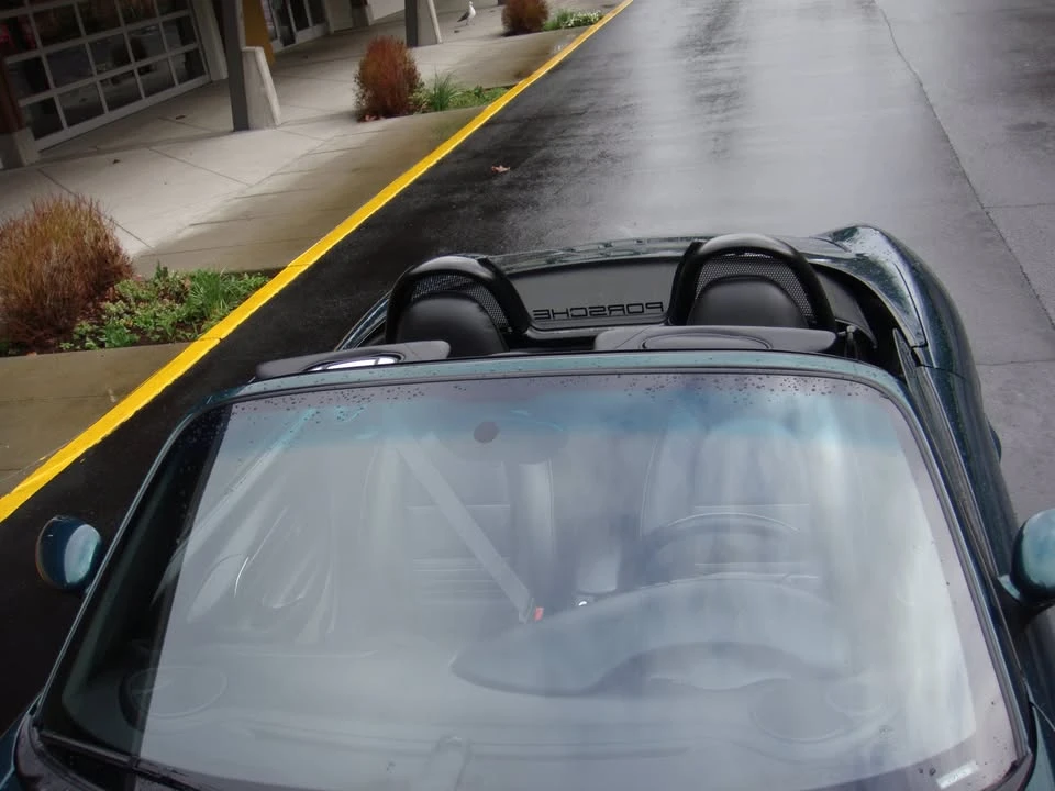 2001 Porsche 986 Boxster - Image 18 of 19
