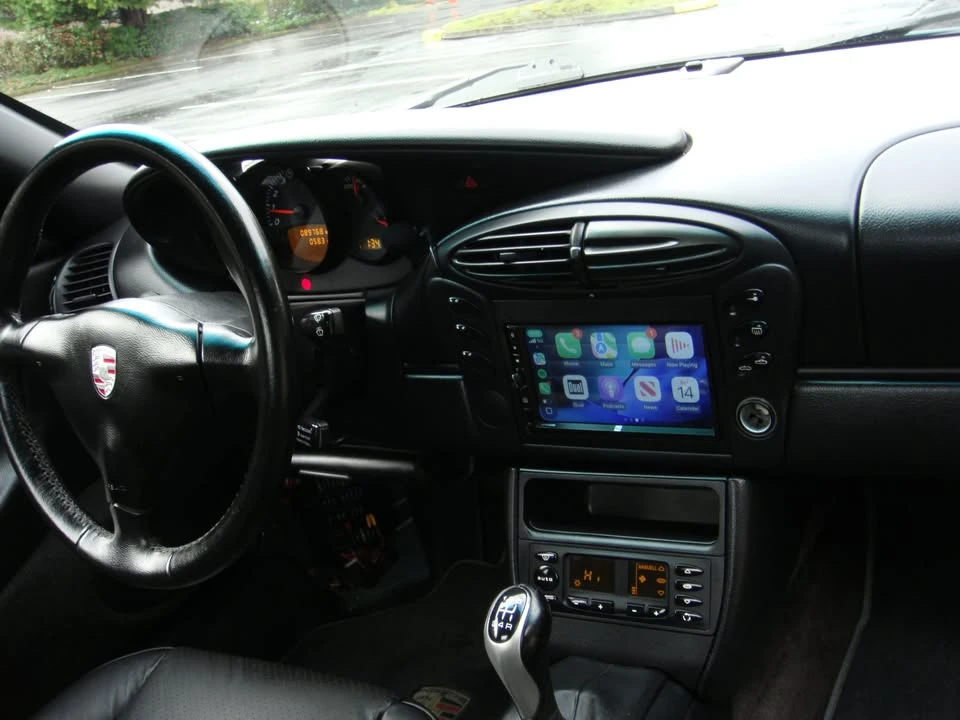 2001 Porsche 986 Boxster - Image 16 of 19