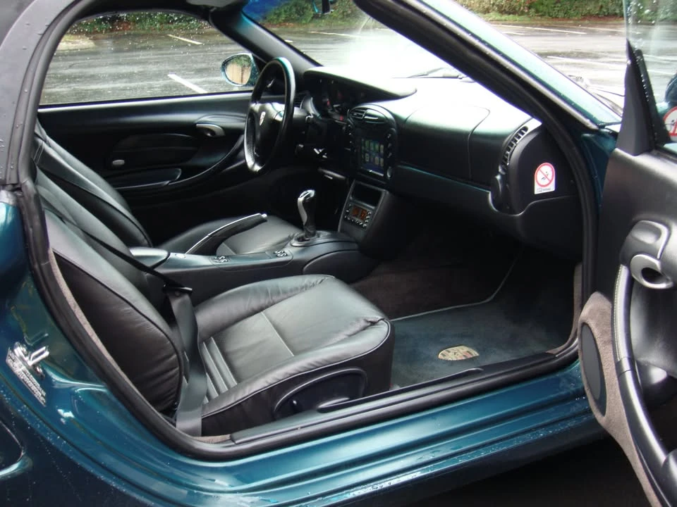 2001 Porsche 986 Boxster - Image 15 of 19