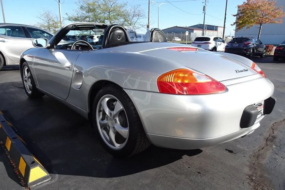 2001 Porsche 986 Boxster - Image 5 of 19
