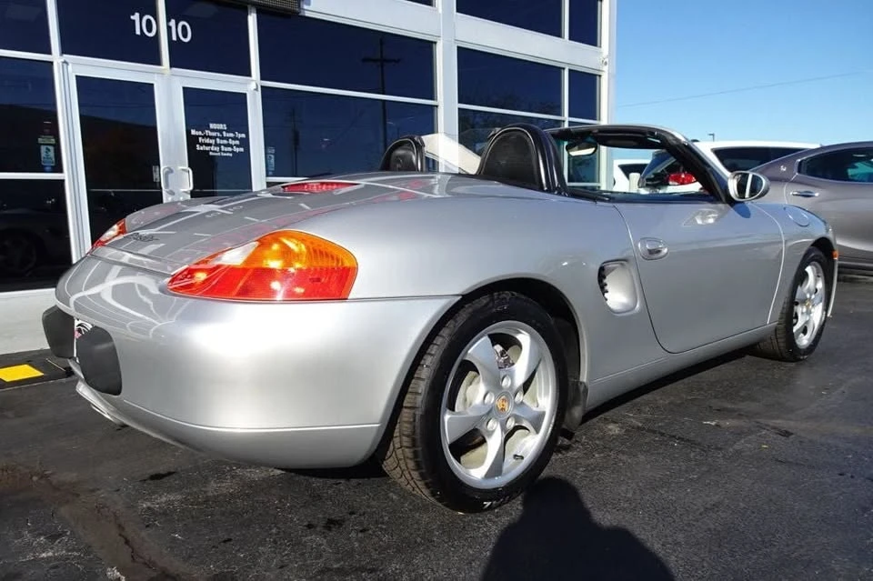 2001 Porsche 986 Boxster - Image 7 of 19