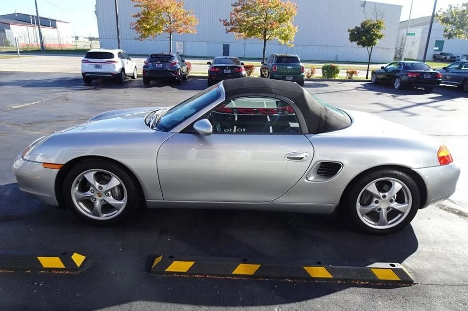 2001 Porsche 986 Boxster - Image 13 of 19