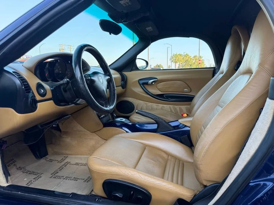 2001 Porsche 986 Boxster - Image 12 of 19