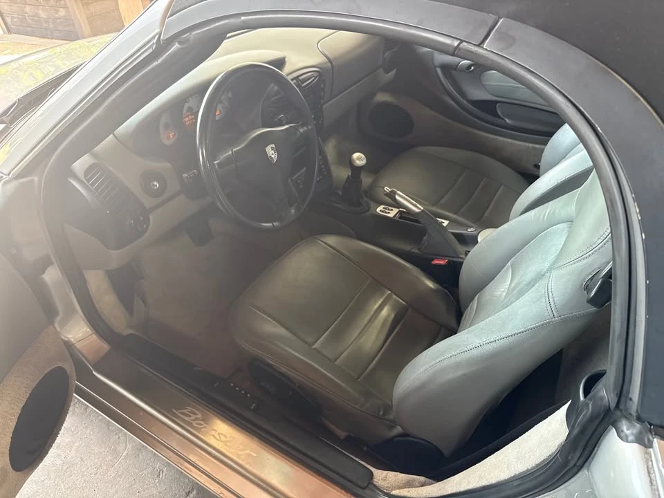 2001 Porsche 986 Boxster - Image 5 of 21