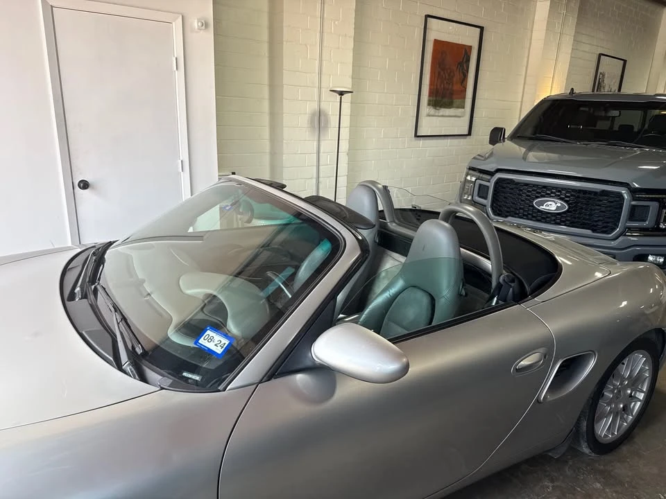 2001 Porsche 986 Boxster - Image 14 of 21