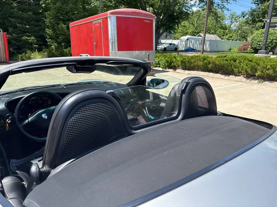 2001 Porsche 986 Boxster - Image 11 of 20