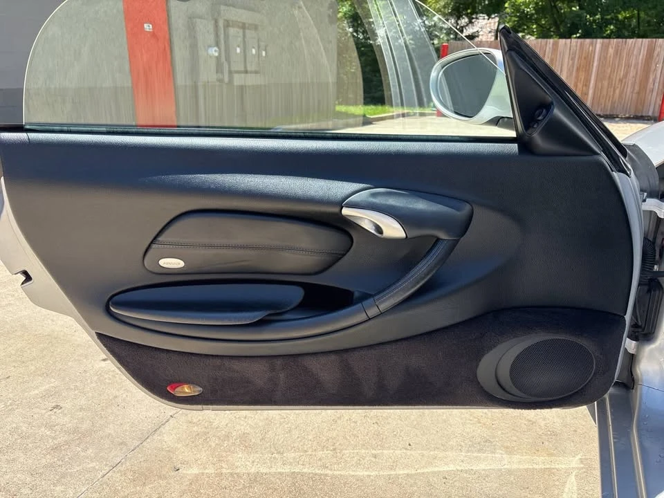 2001 Porsche 986 Boxster - Image 15 of 20