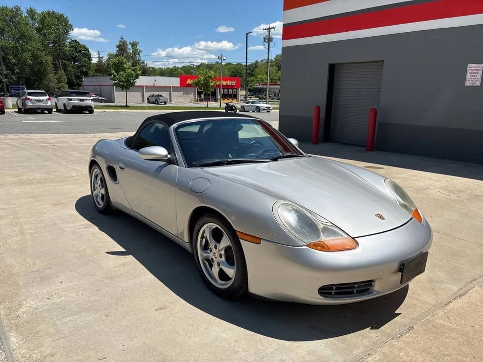 2001 Porsche 986 Boxster - Image 2 of 20
