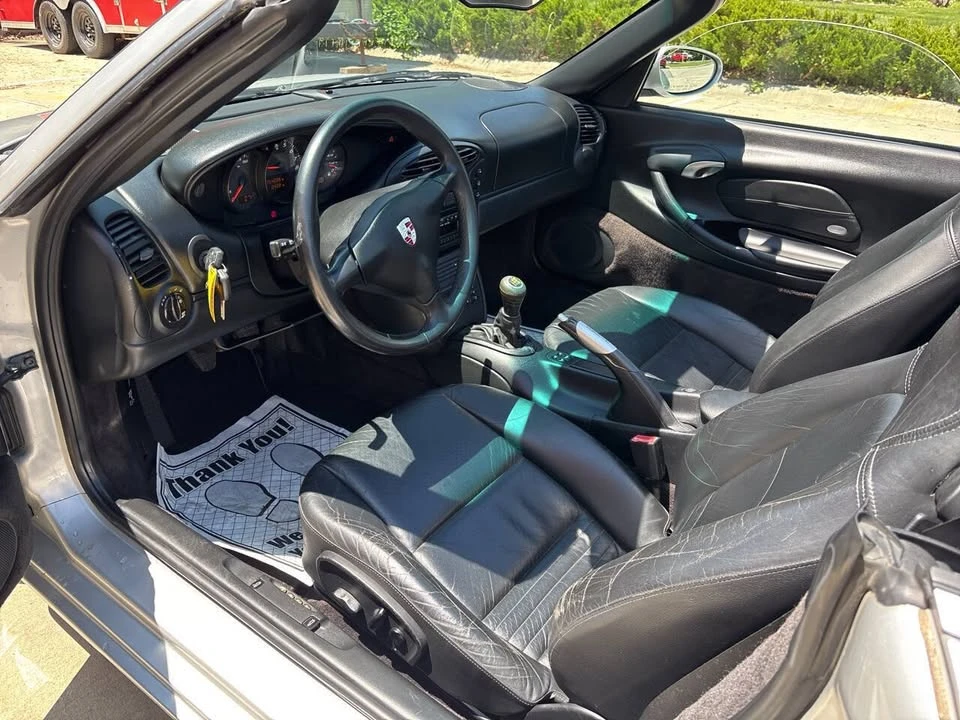 2001 Porsche 986 Boxster - Image 14 of 20