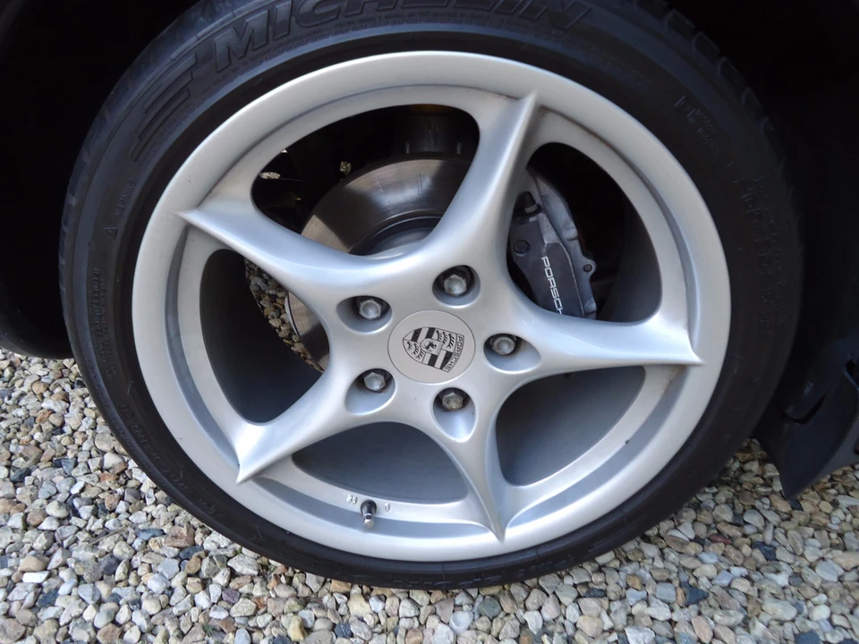 2001 Porsche 986 Boxster - Image 15 of 28