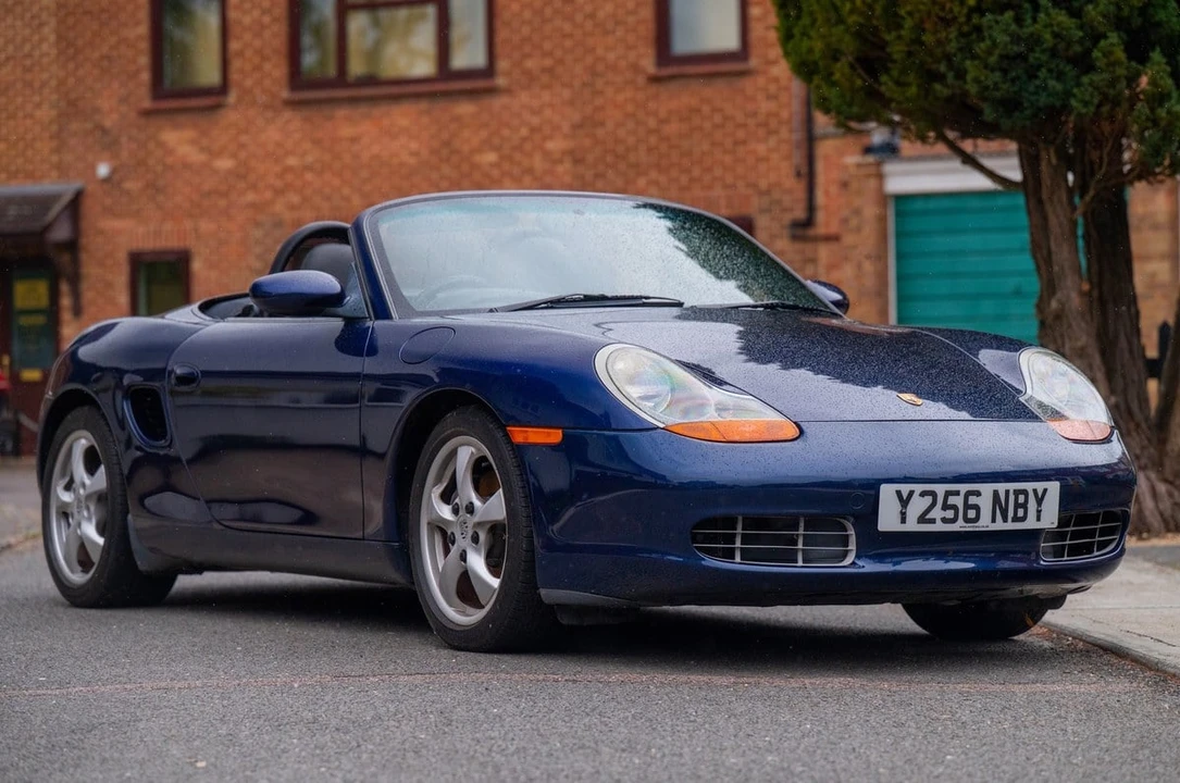 2001 Porsche 986 Boxster - Image 23 of 30