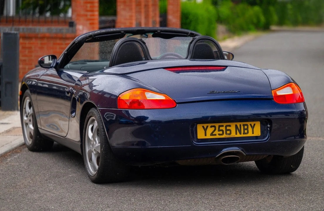 2001 Porsche 986 Boxster - Image 14 of 30