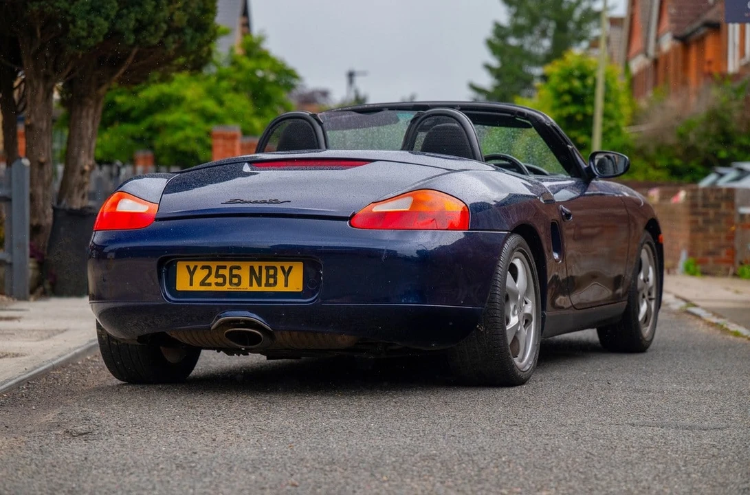 2001 Porsche 986 Boxster - Image 20 of 30