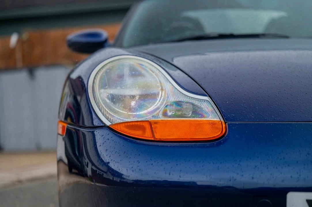 2001 Porsche 986 Boxster - Image 11 of 30