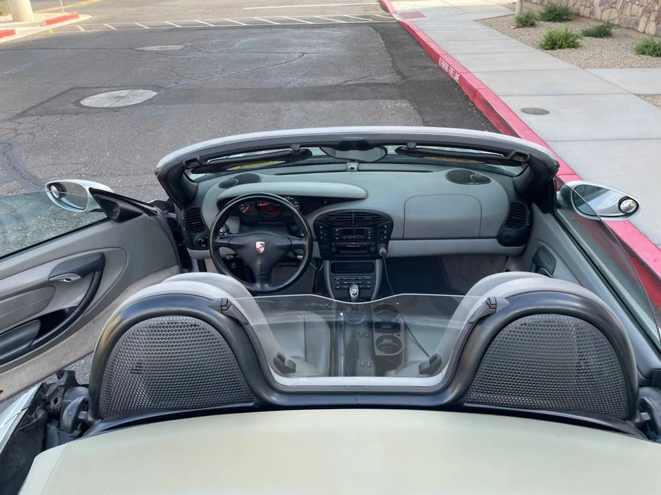 2001 Porsche 986 Boxster - Image 15 of 16