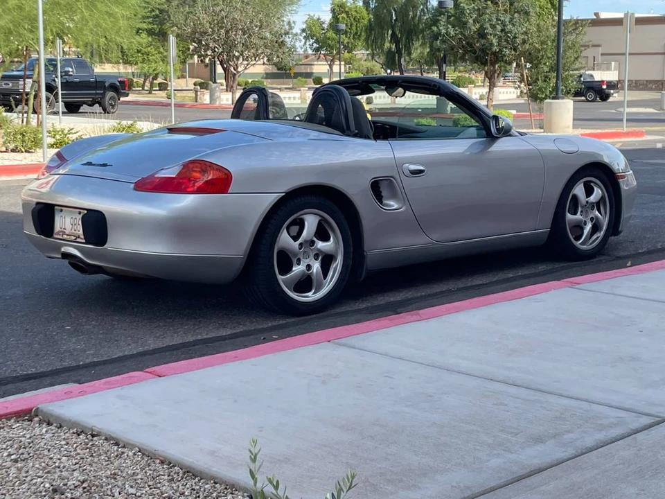 2001 Porsche 986 Boxster - Image 4 of 16