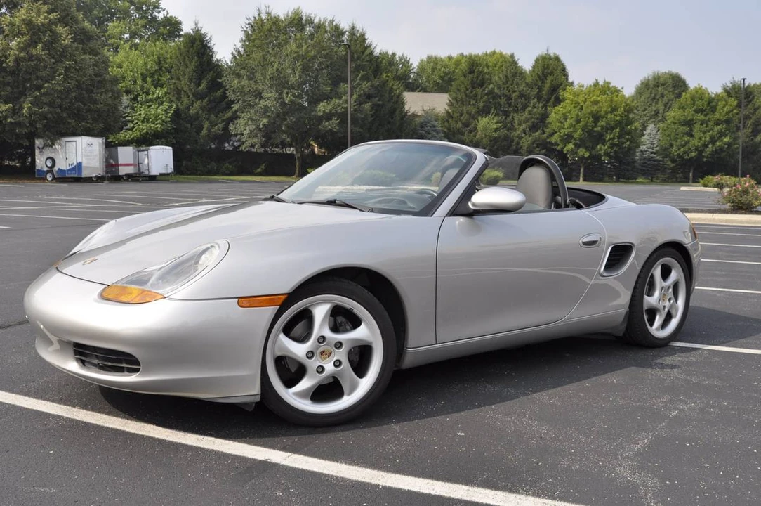 2001 Porsche 986 Boxster - Image 4 of 24