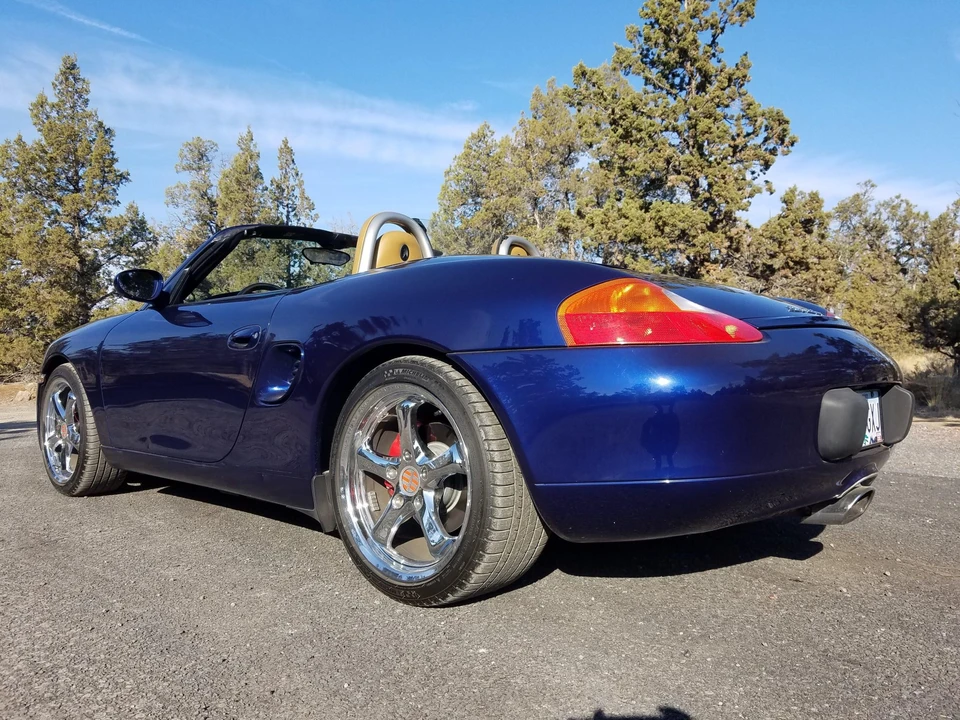 2001 Porsche 986 Boxster - Image 8 of 31