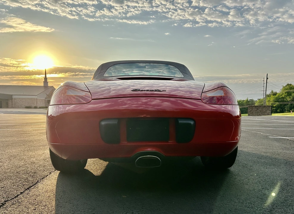 2001 Porsche 986 Boxster - Image 17 of 31