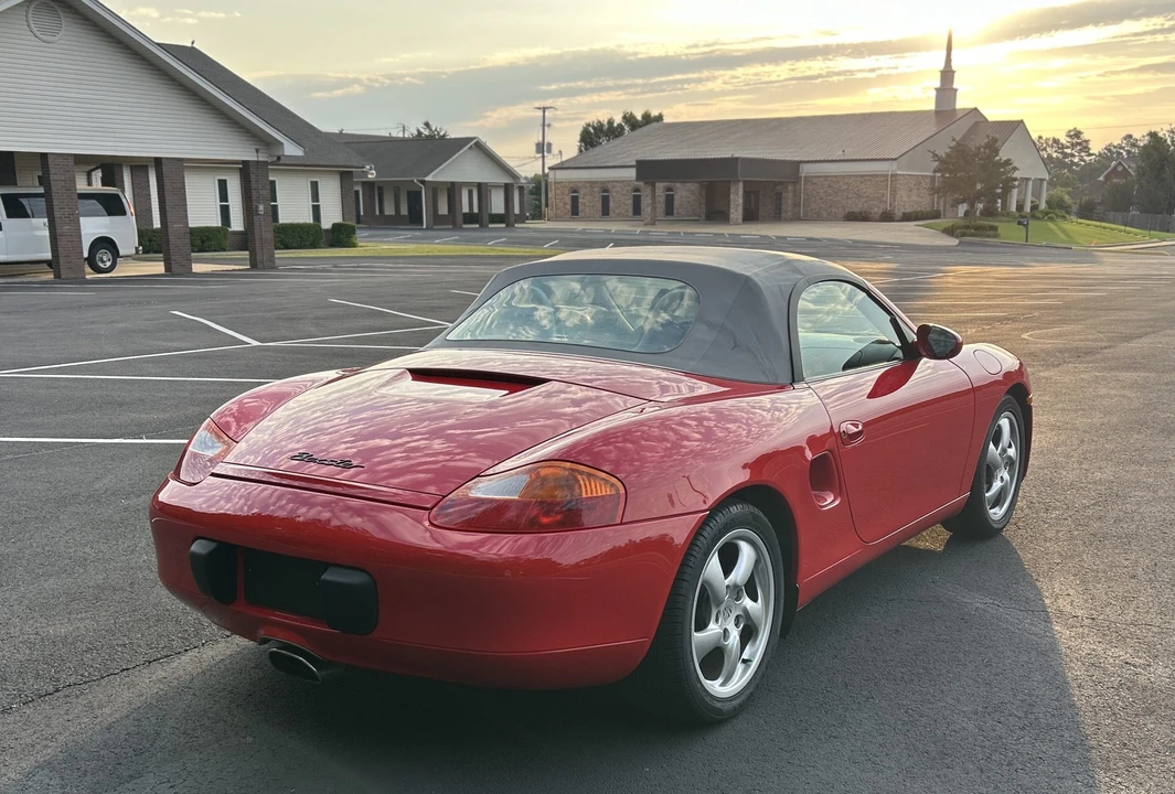 2001 Porsche 986 Boxster - Image 18 of 31