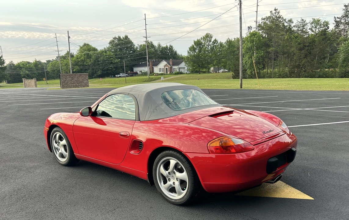 2001 Porsche 986 Boxster - Image 11 of 31