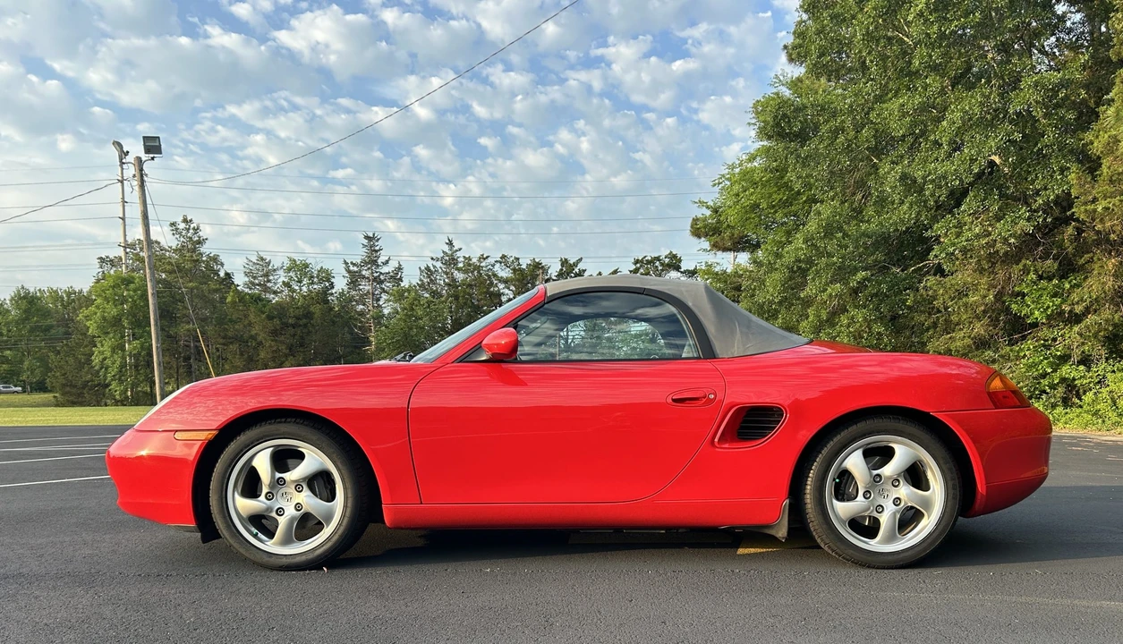 2001 Porsche 986 Boxster - Image 9 of 31