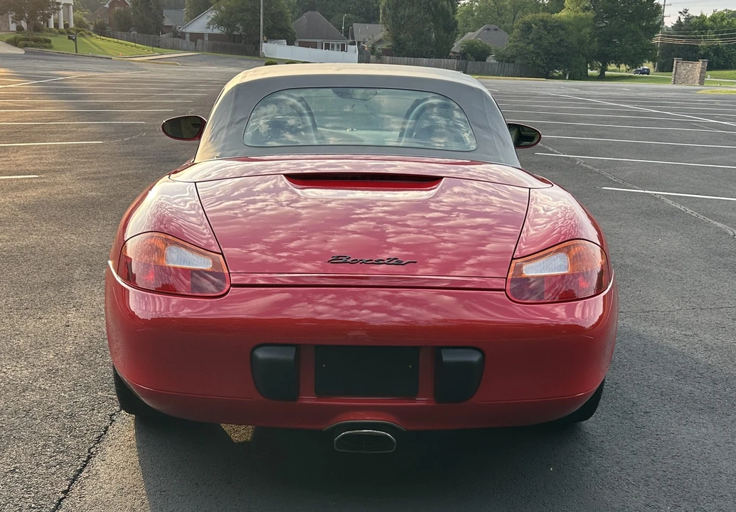 2001 Porsche 986 Boxster - Image 16 of 31