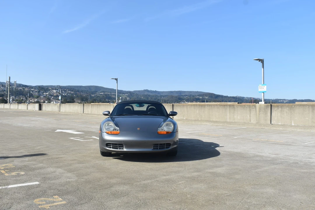 2001 Porsche 986 Boxster - Image 6 of 31