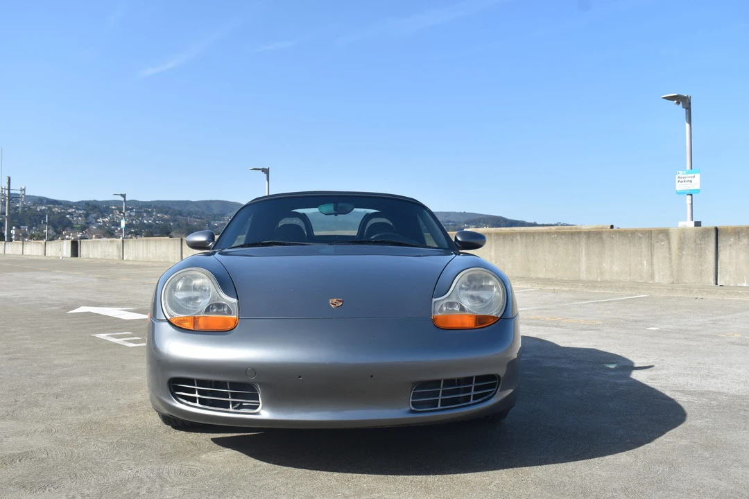 2001 Porsche 986 Boxster - Image 7 of 31