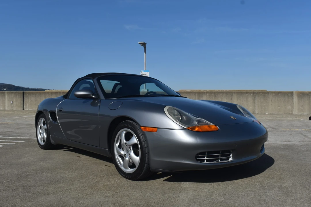 2001 Porsche 986 Boxster - Image 9 of 31
