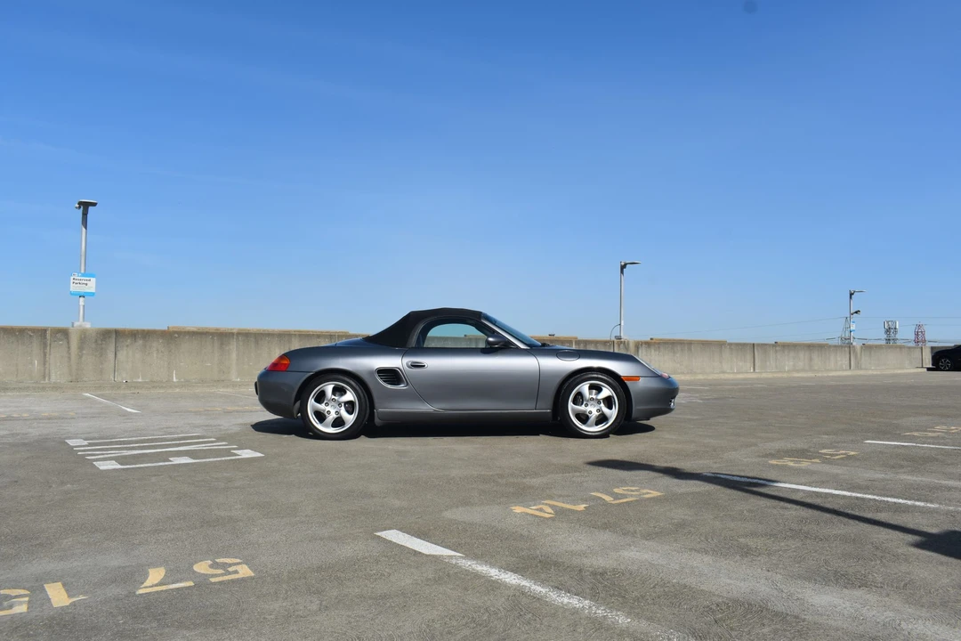 2001 Porsche 986 Boxster - Image 10 of 31