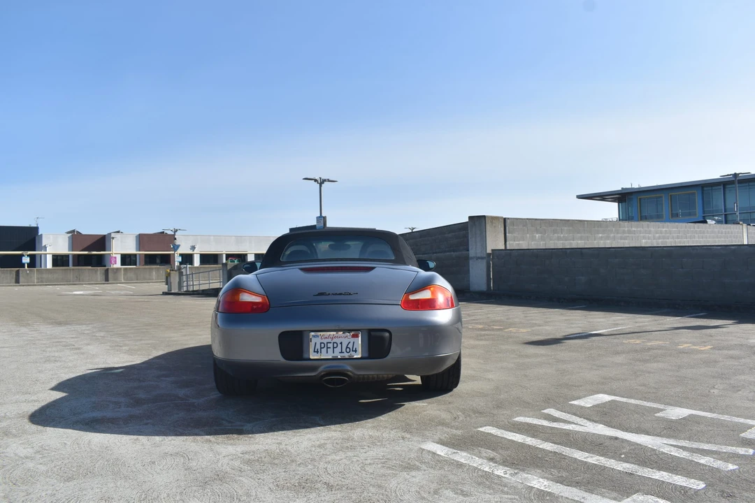 2001 Porsche 986 Boxster - Image 14 of 31