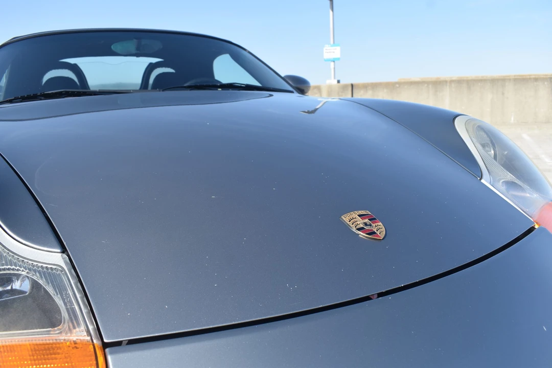 2001 Porsche 986 Boxster - Image 24 of 31