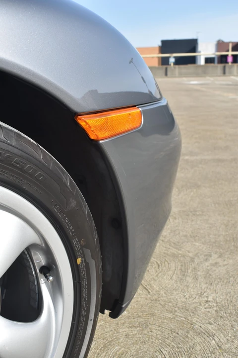 2001 Porsche 986 Boxster - Image 28 of 31