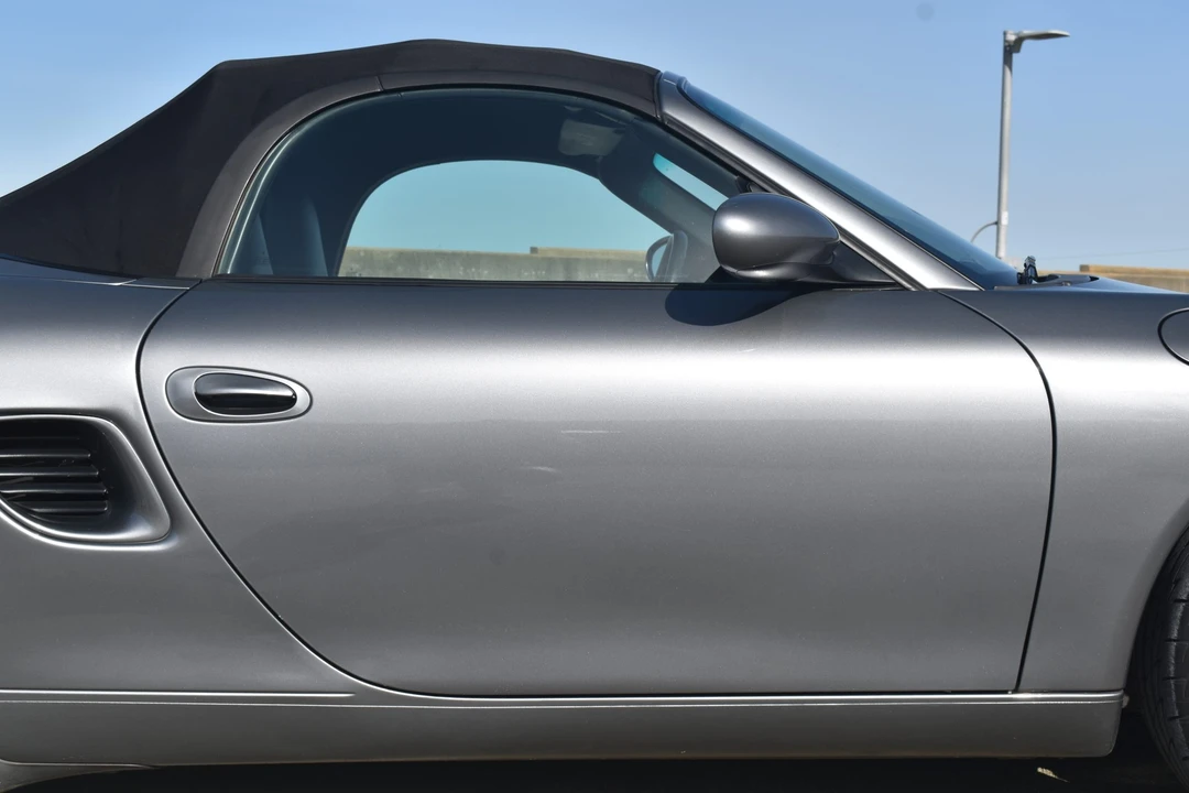 2001 Porsche 986 Boxster - Image 30 of 31