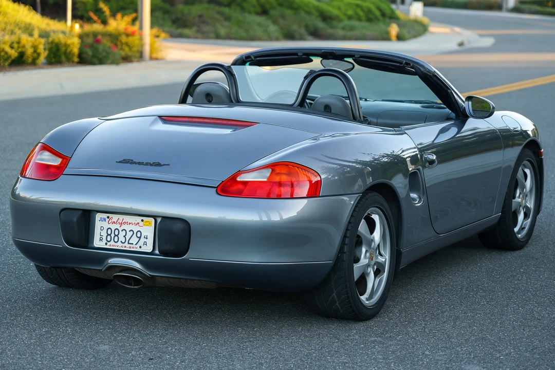2001 Porsche 986 Boxster - Image 9 of 31