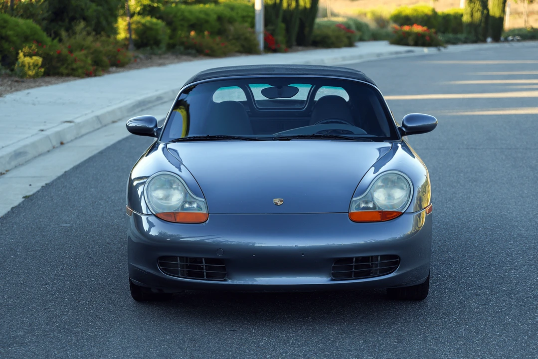 2001 Porsche 986 Boxster - Image 25 of 31