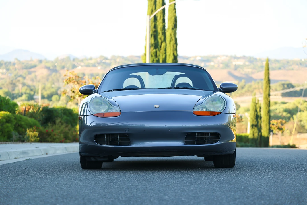 2001 Porsche 986 Boxster - Image 24 of 31